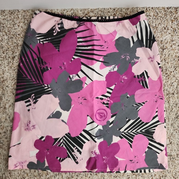 Vintage Y2K Volcom midi skirt floral print 6 - Picture 1 of 4